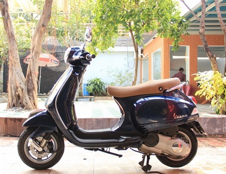 Có nên sơn lại xe Vespa?